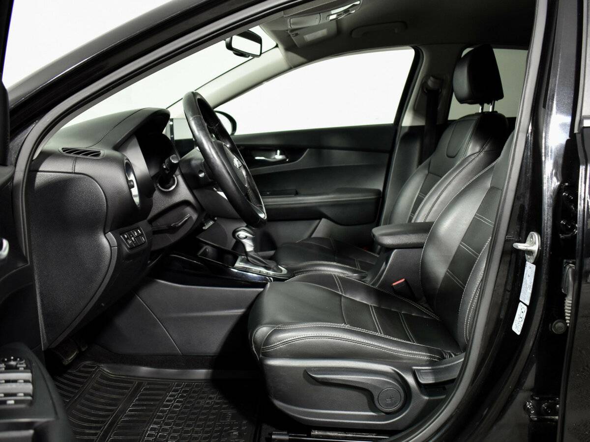 Купить Kia Cerato с пробегом. Фото: #9