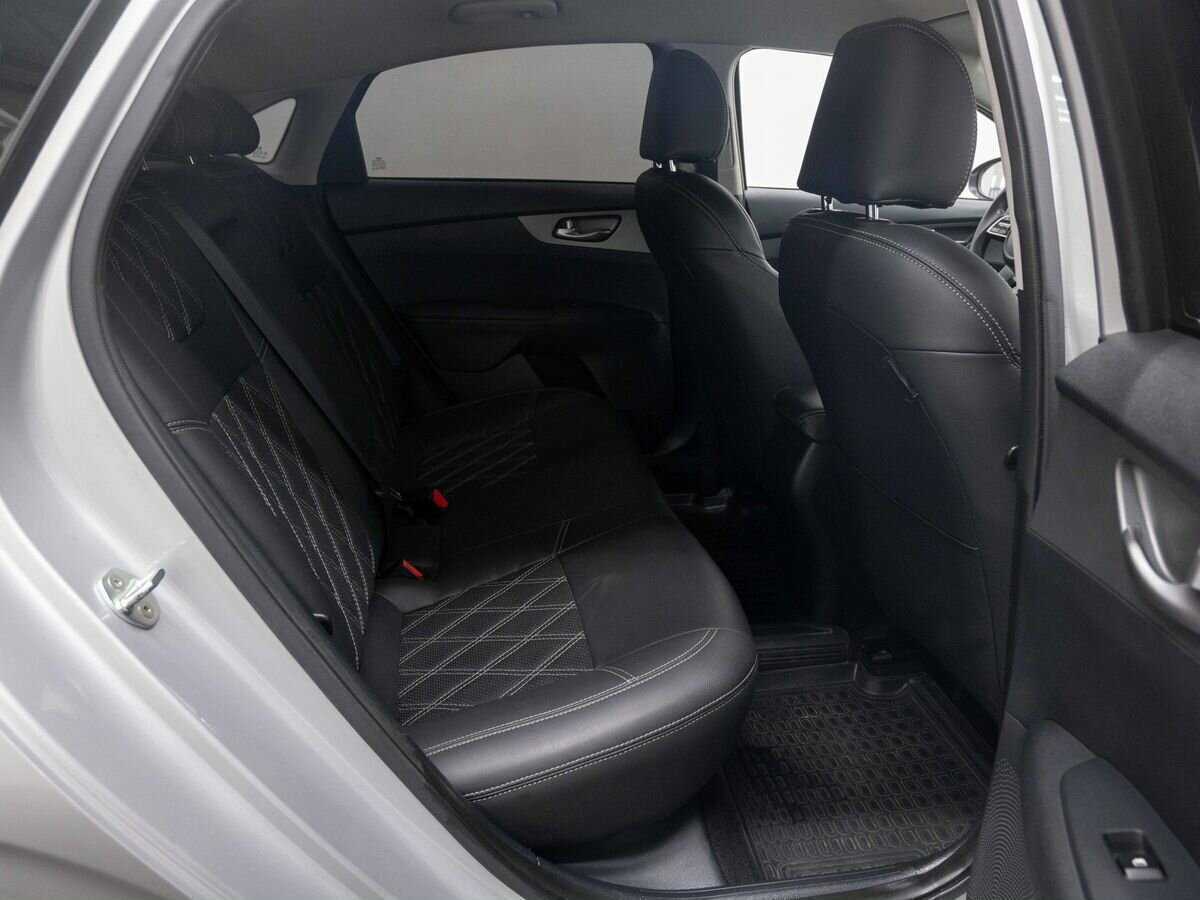 Купить Kia Cerato с пробегом. Фото: #11