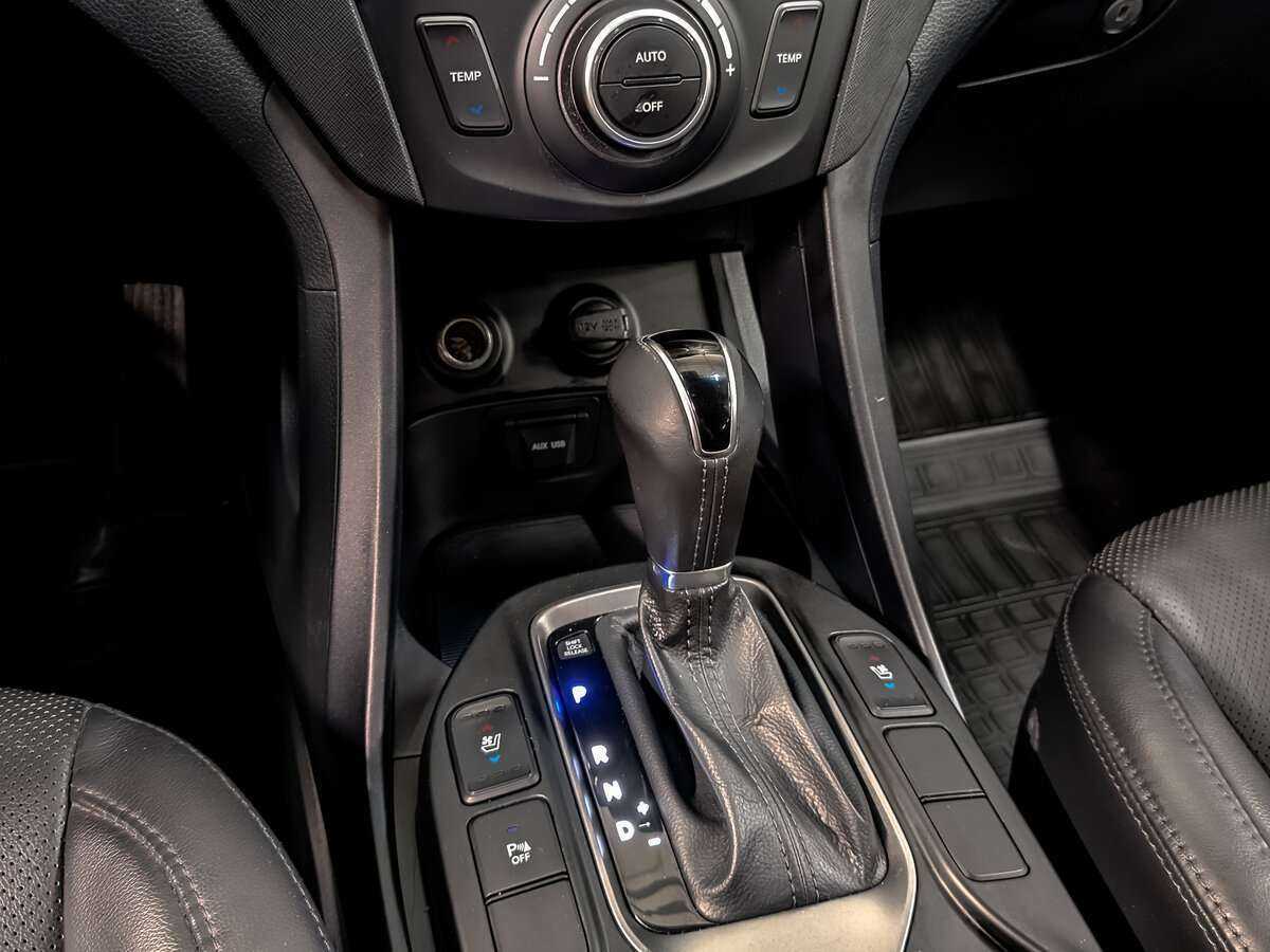Купить Hyundai Santa Fe с пробегом. Фото: #20