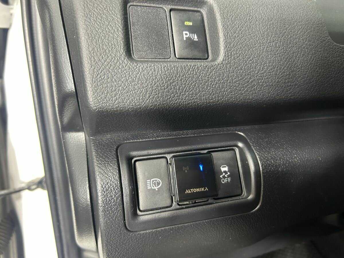 Купить Toyota Camry с пробегом. Фото: #8