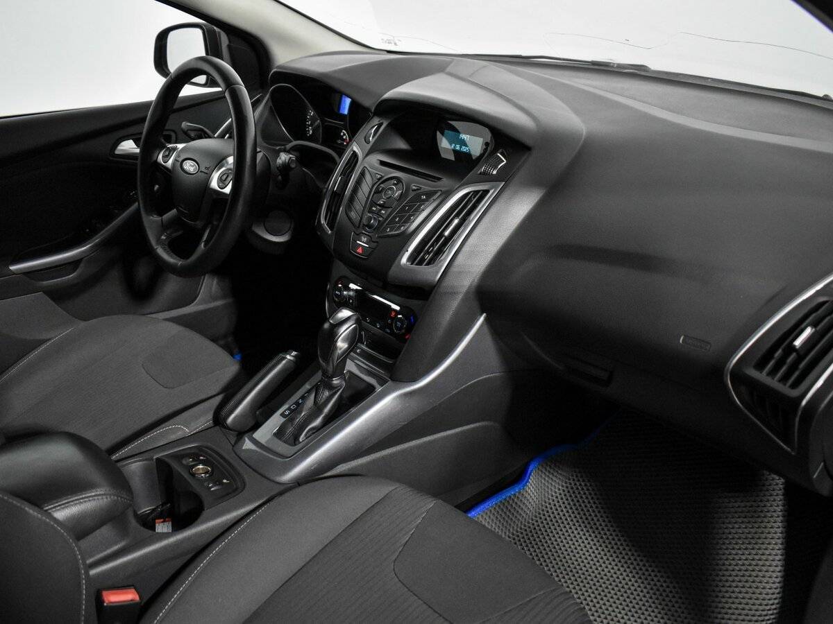 Купить Ford Focus с пробегом. Фото: #14