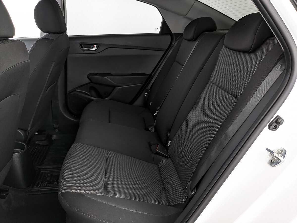 Купить Hyundai Solaris с пробегом. Фото: #15