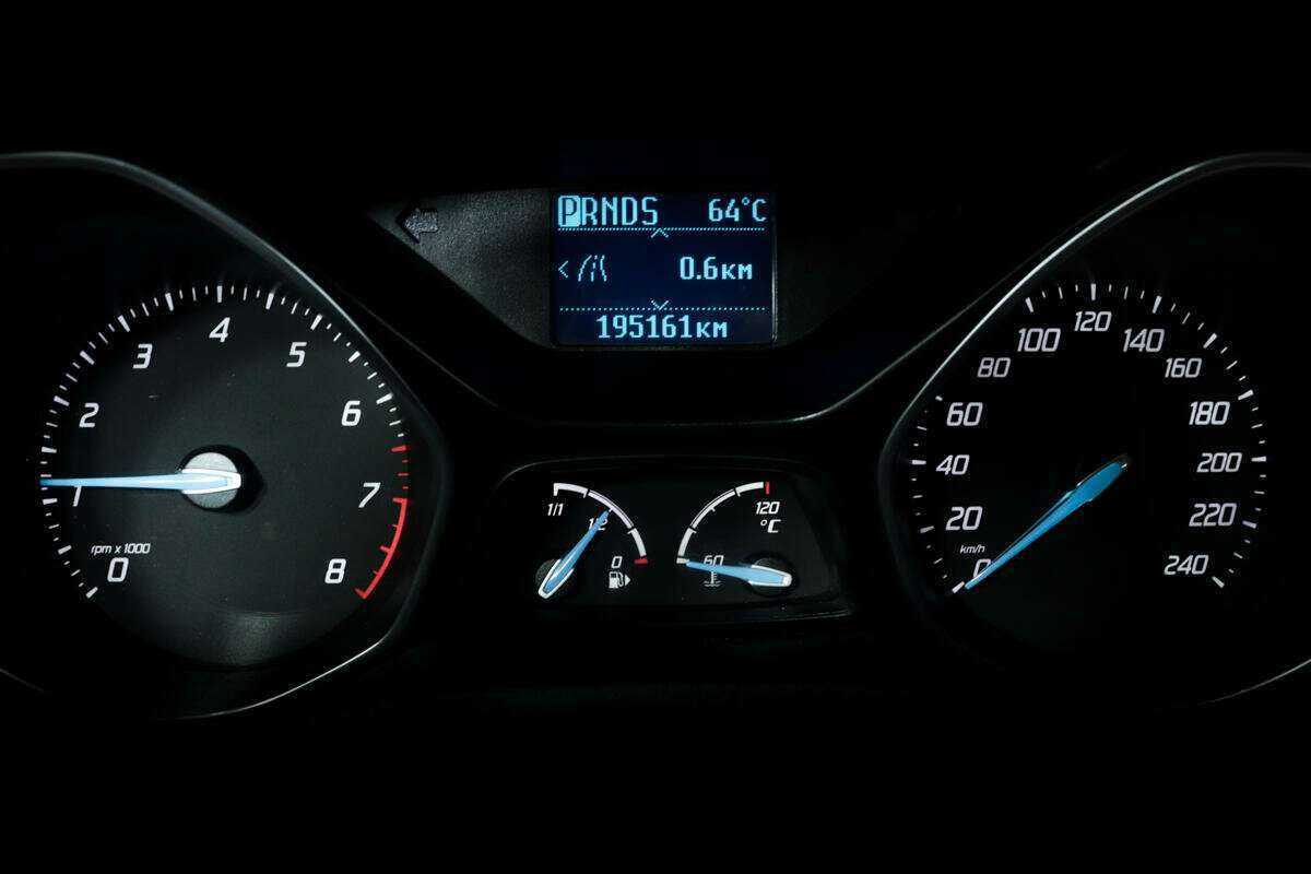 Купить Ford Focus с пробегом. Фото: #9