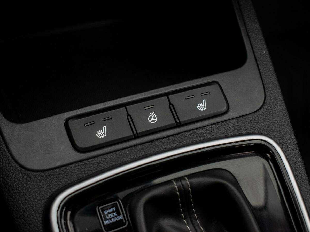 Купить Kia Rio с пробегом. Фото: #13