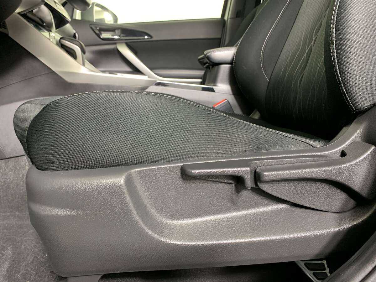 Купить Mitsubishi Eclipse Cross с пробегом. Фото: #16