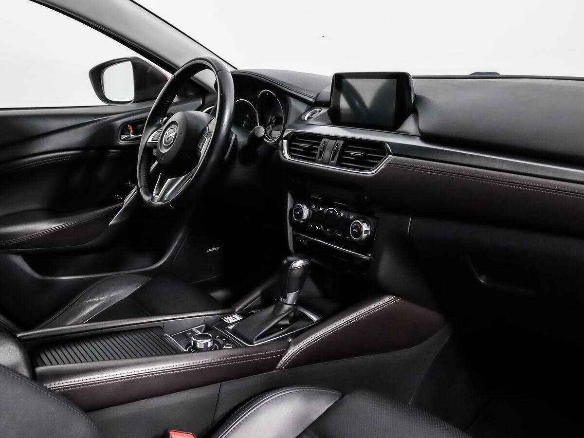 Купить Mazda 6 с пробегом. Фото: #15