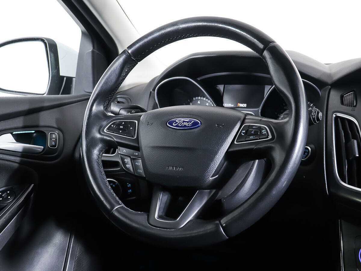 Купить Ford Focus с пробегом. Фото: #16