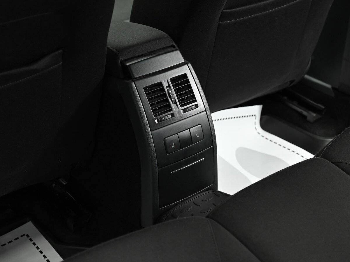 Купить Skoda Octavia с пробегом. Фото: #12