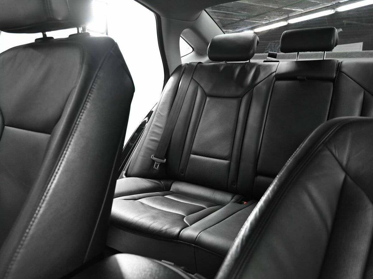 Купить Hyundai i40 с пробегом. Фото: #12