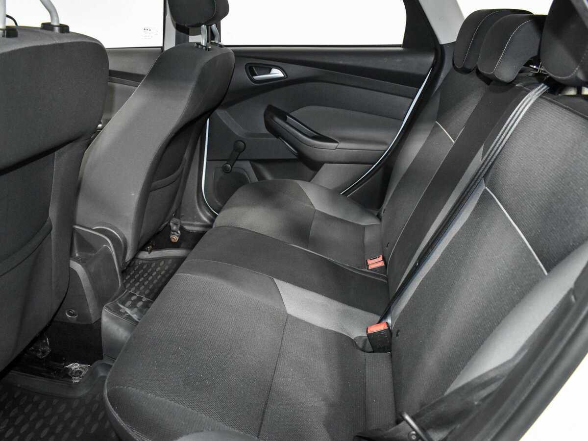Купить Ford Focus с пробегом. Фото: #9