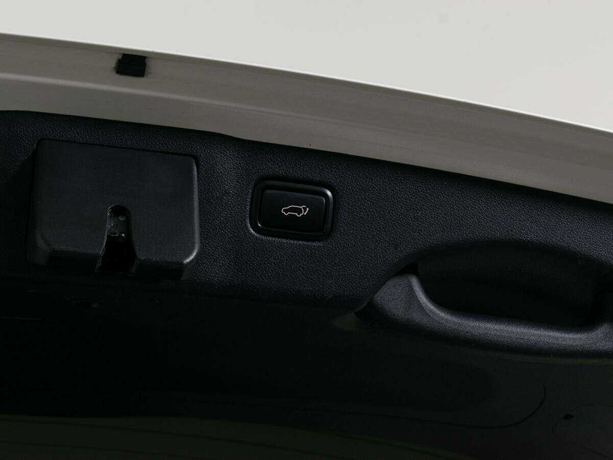 Купить Kia Sorento с пробегом. Фото: #9