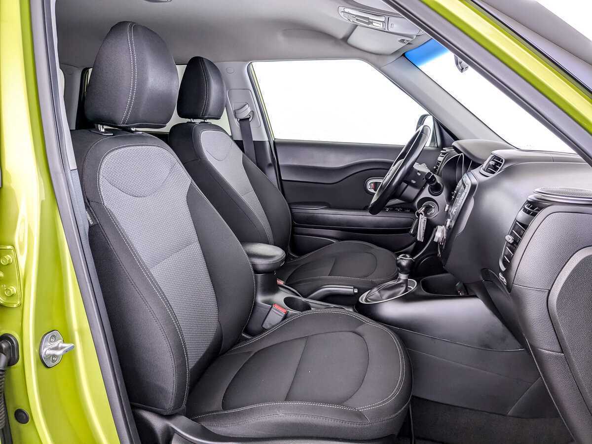 Купить Kia Soul с пробегом. Фото: #18