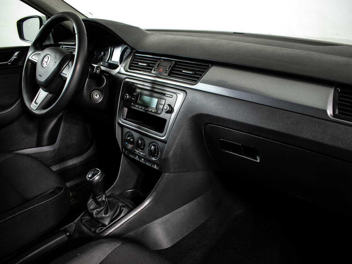 Купить Skoda Rapid с пробегом. Фото: #7