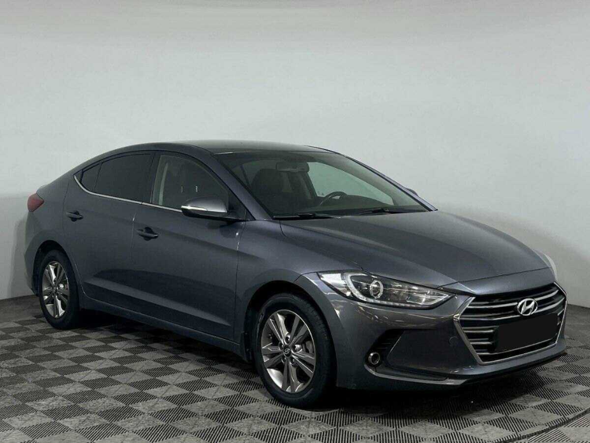 Купить Hyundai Elantra с пробегом. Фото: #2