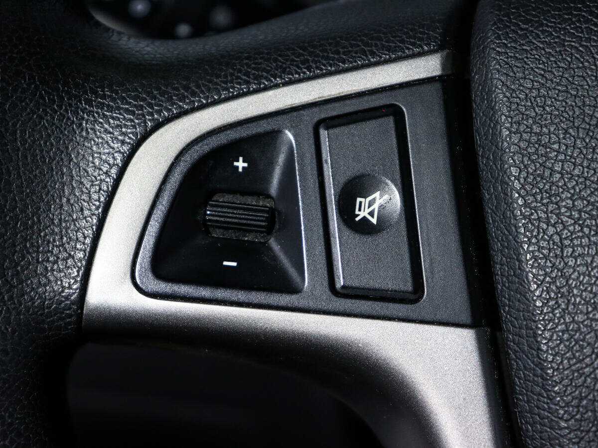 Купить Hyundai Solaris с пробегом. Фото: #15