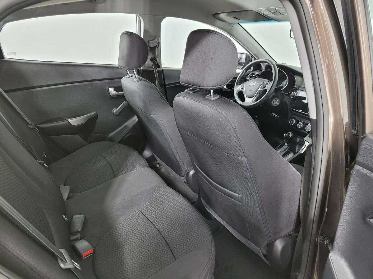 Купить Kia Rio с пробегом. Фото: #15