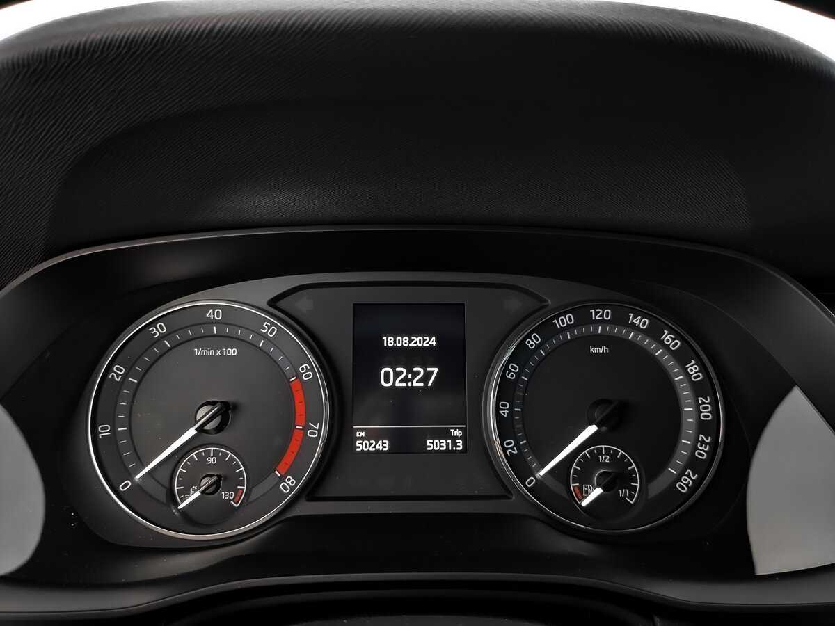 Купить Skoda Octavia с пробегом. Фото: #10