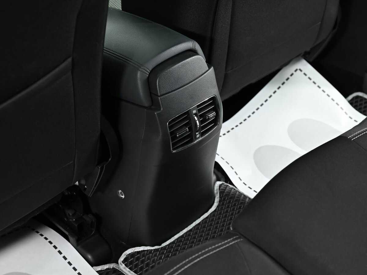 Купить Kia Ceed с пробегом. Фото: #14