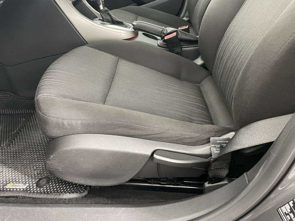 Купить Opel Astra с пробегом. Фото: #9