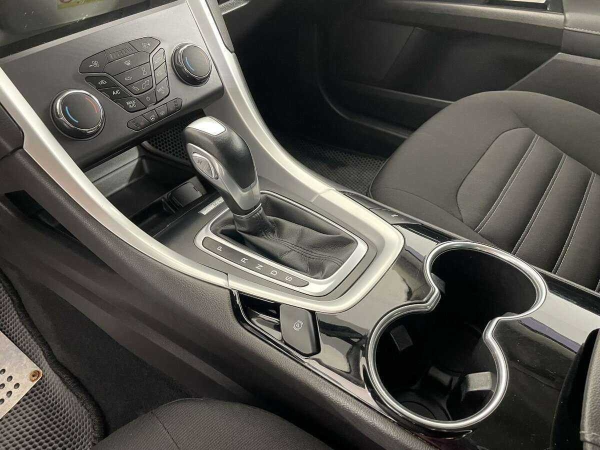 Купить Ford Mondeo с пробегом. Фото: #12