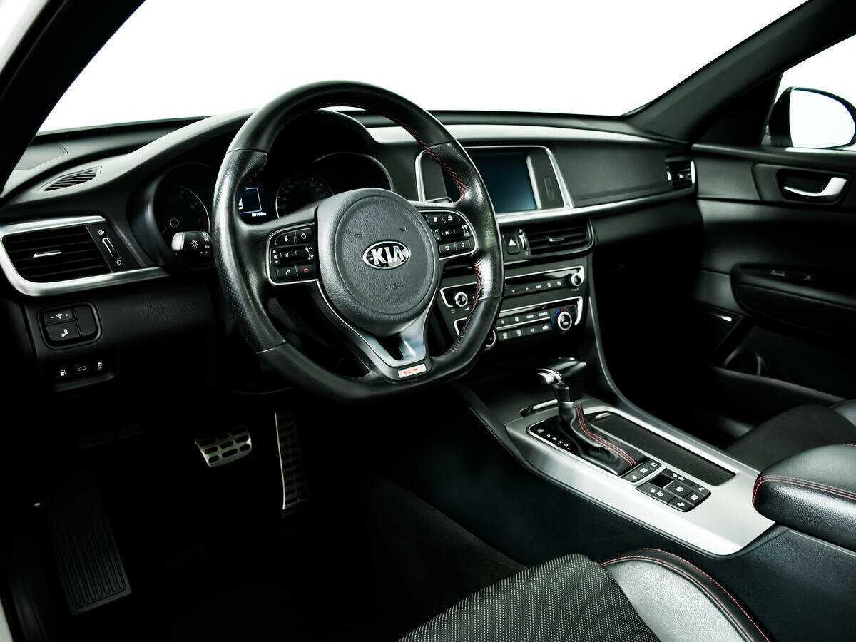 Купить Kia Optima с пробегом. Фото: #12