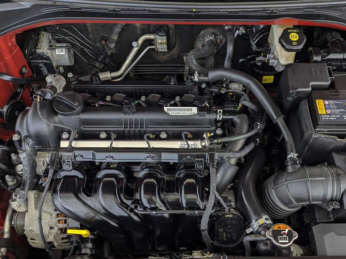 Купить Hyundai Solaris с пробегом. Фото: #8