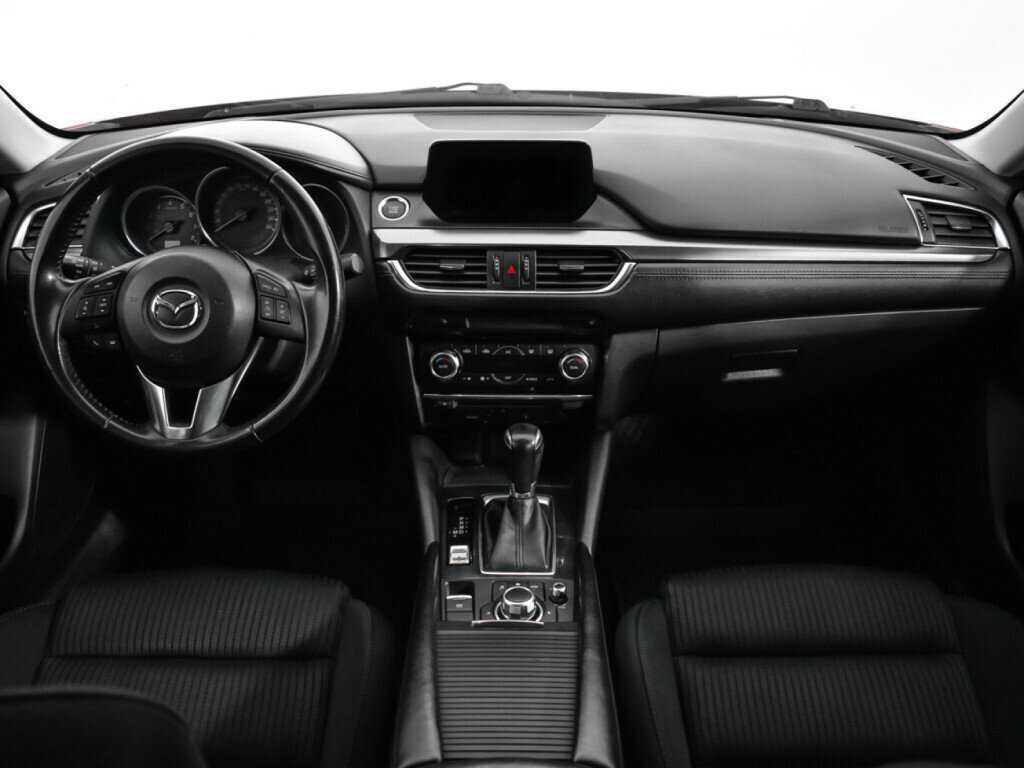Купить Mazda 6 с пробегом. Фото: #11