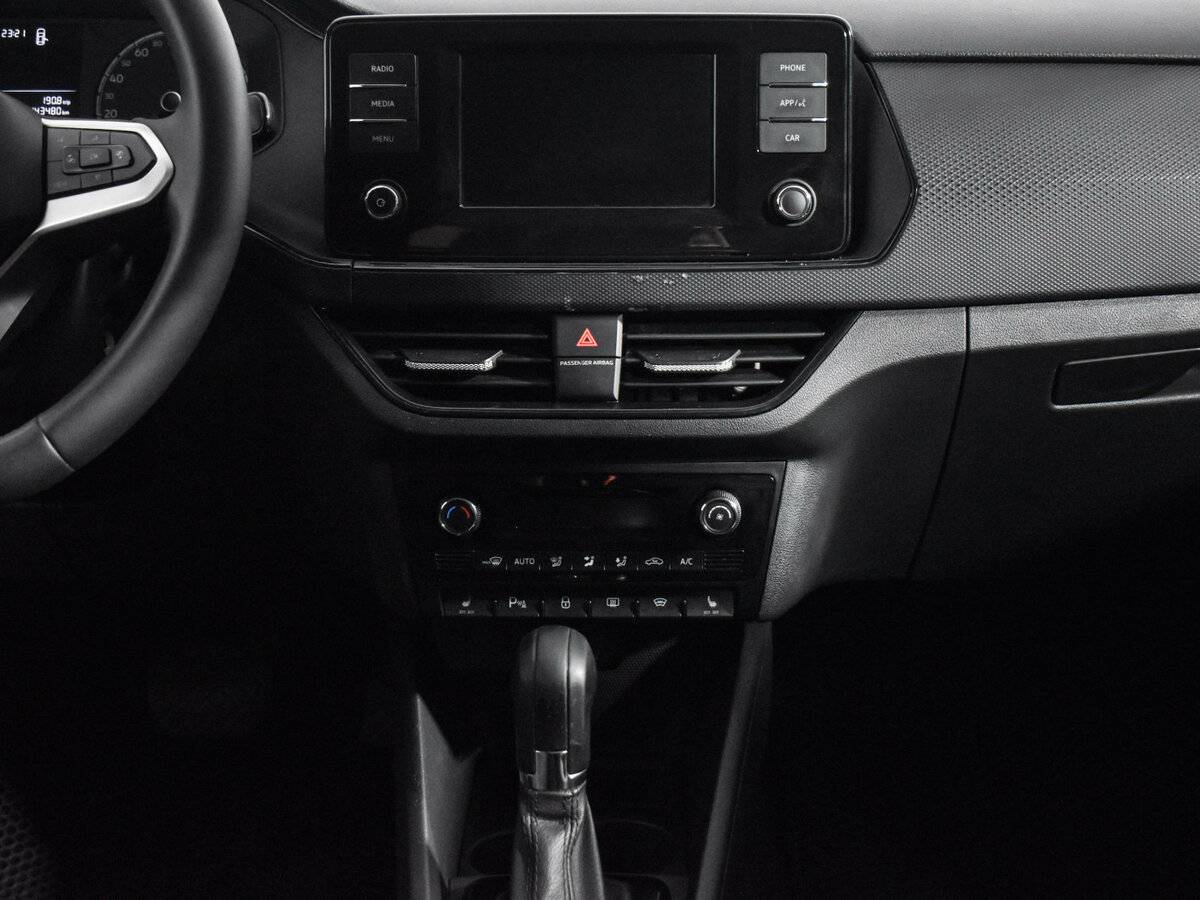 Купить Volkswagen Polo с пробегом. Фото: #12