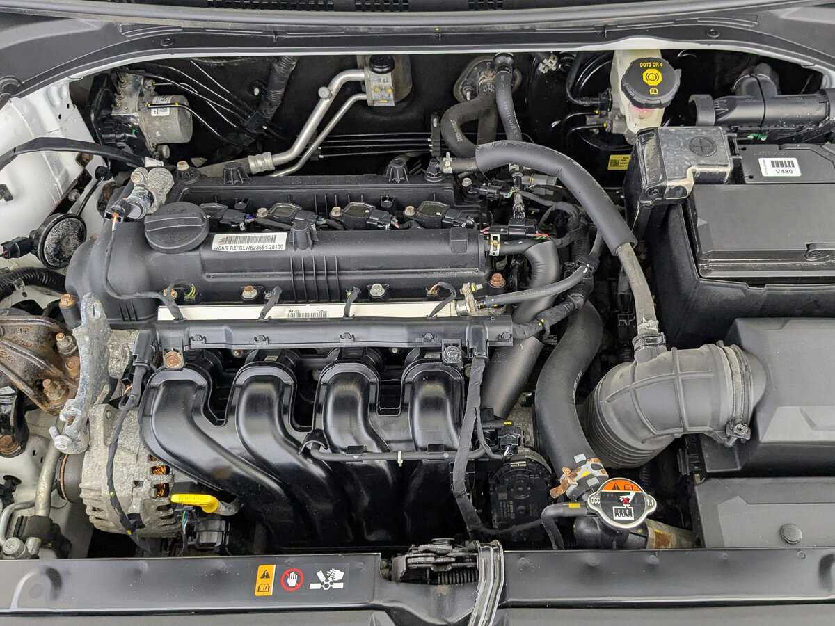 Купить Hyundai Solaris с пробегом. Фото: #8