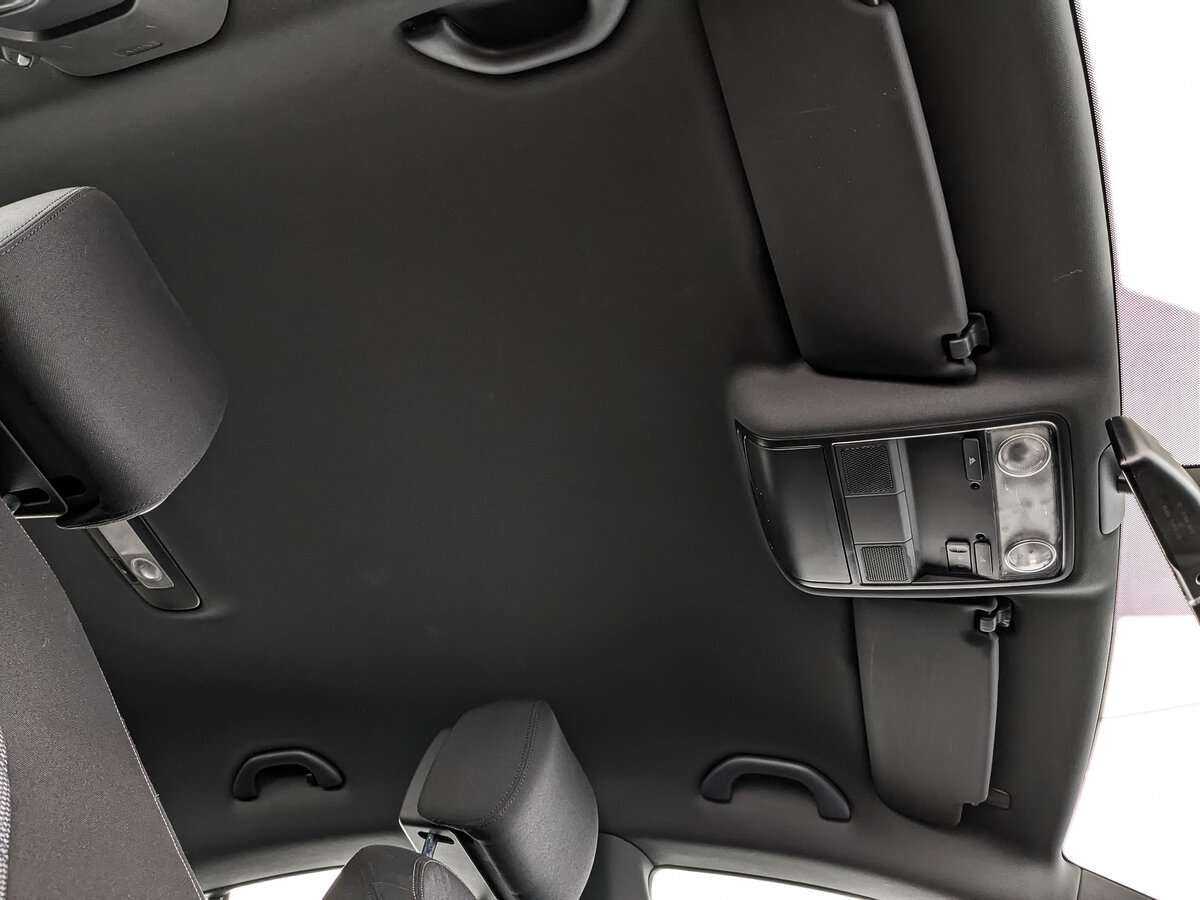 Купить Volkswagen Passat CC с пробегом. Фото: #18