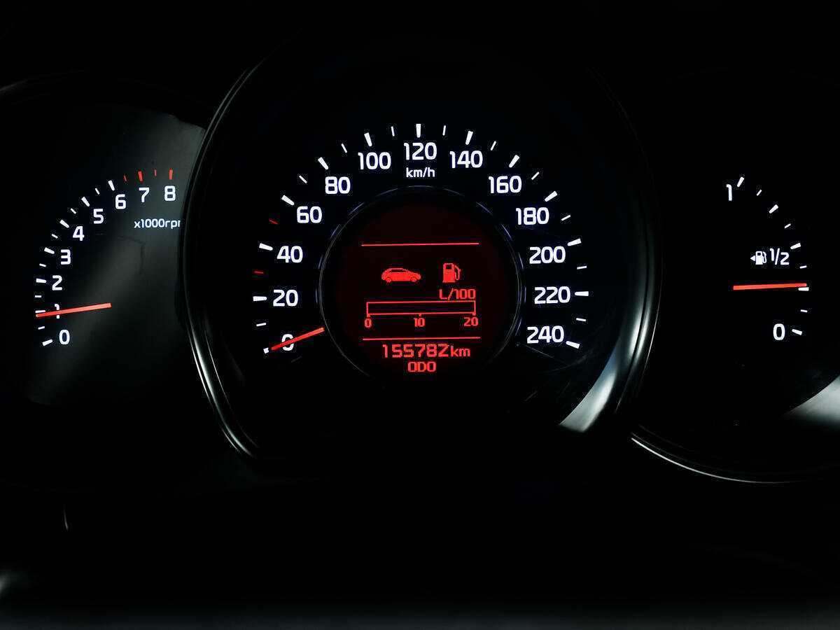 Купить Kia Ceed с пробегом. Фото: #9