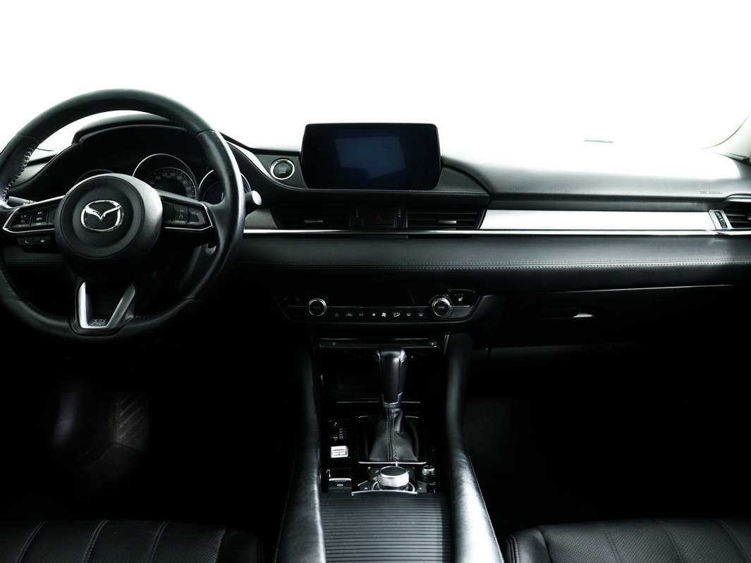 Купить Mazda 6 с пробегом. Фото: #10