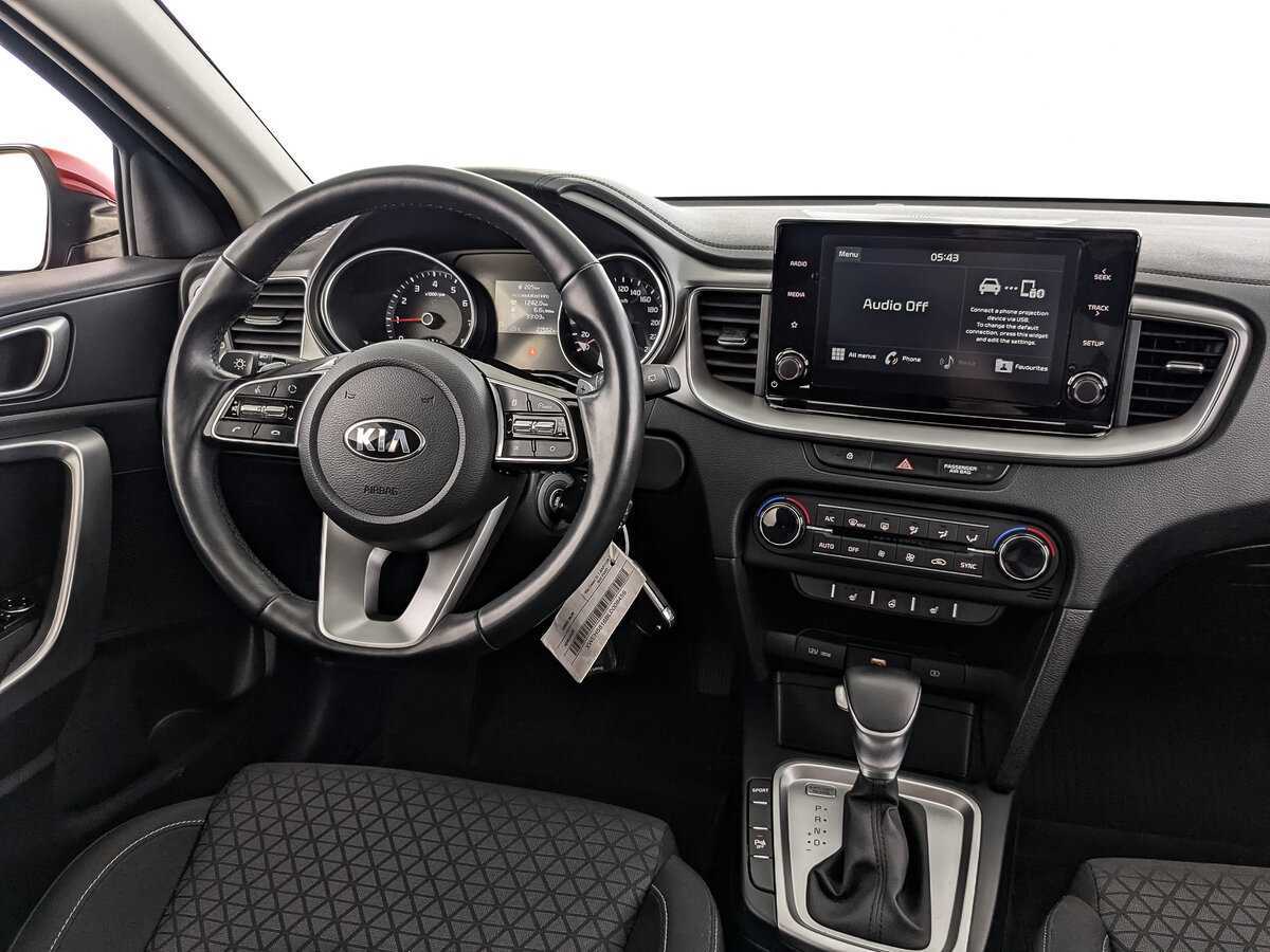 Купить Kia Ceed с пробегом. Фото: #16