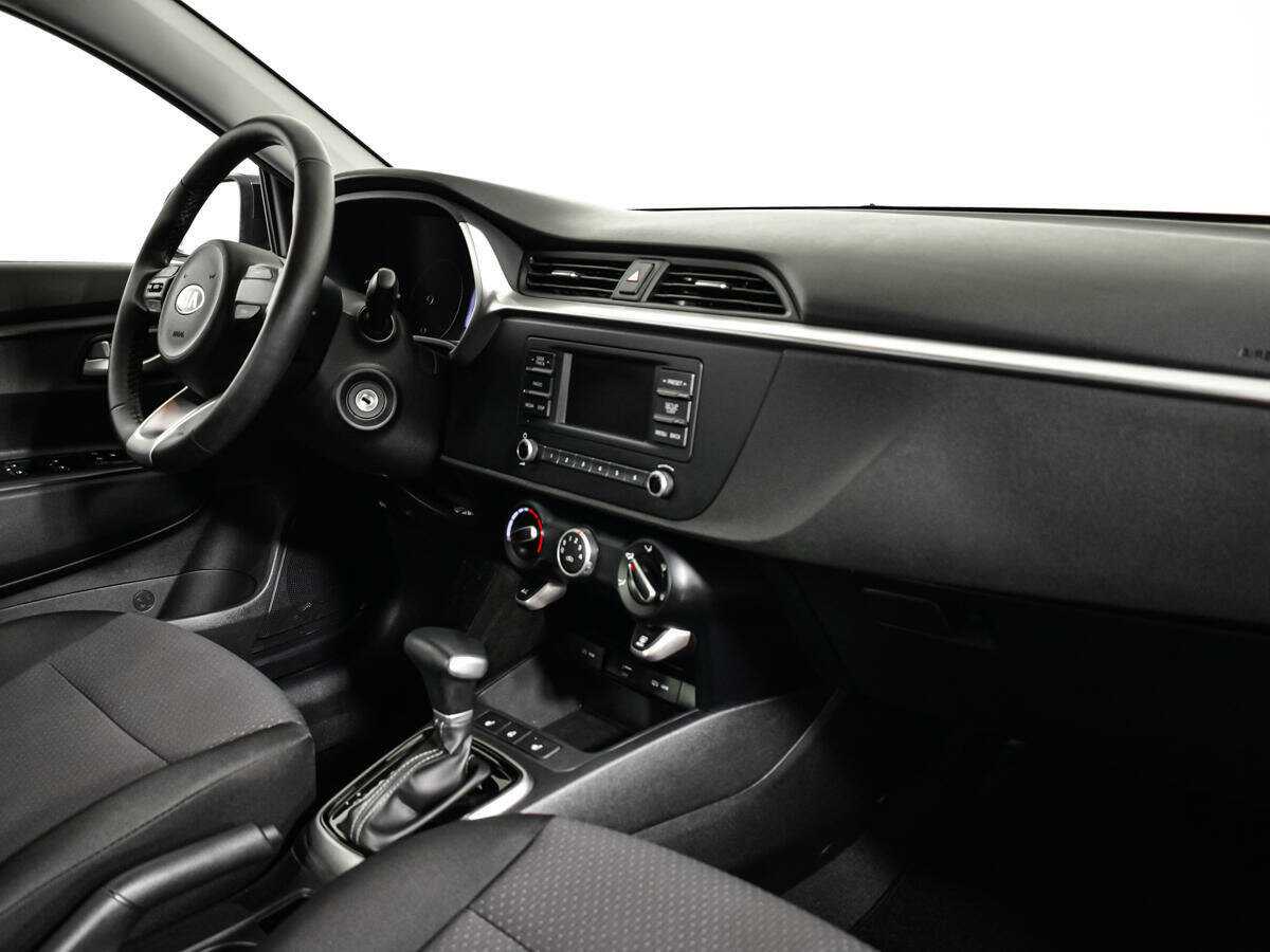 Купить Kia Rio с пробегом. Фото: #8