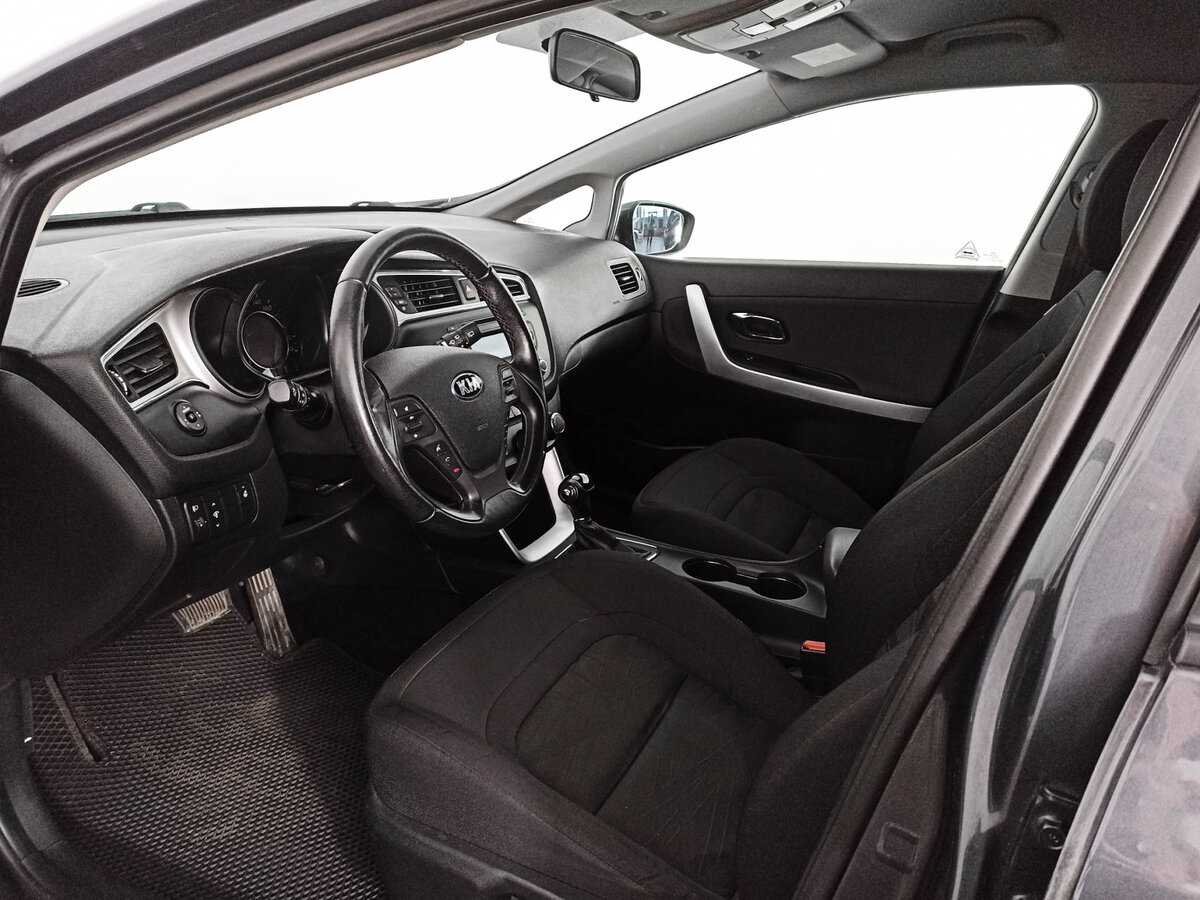 Купить Kia Ceed с пробегом. Фото: #13