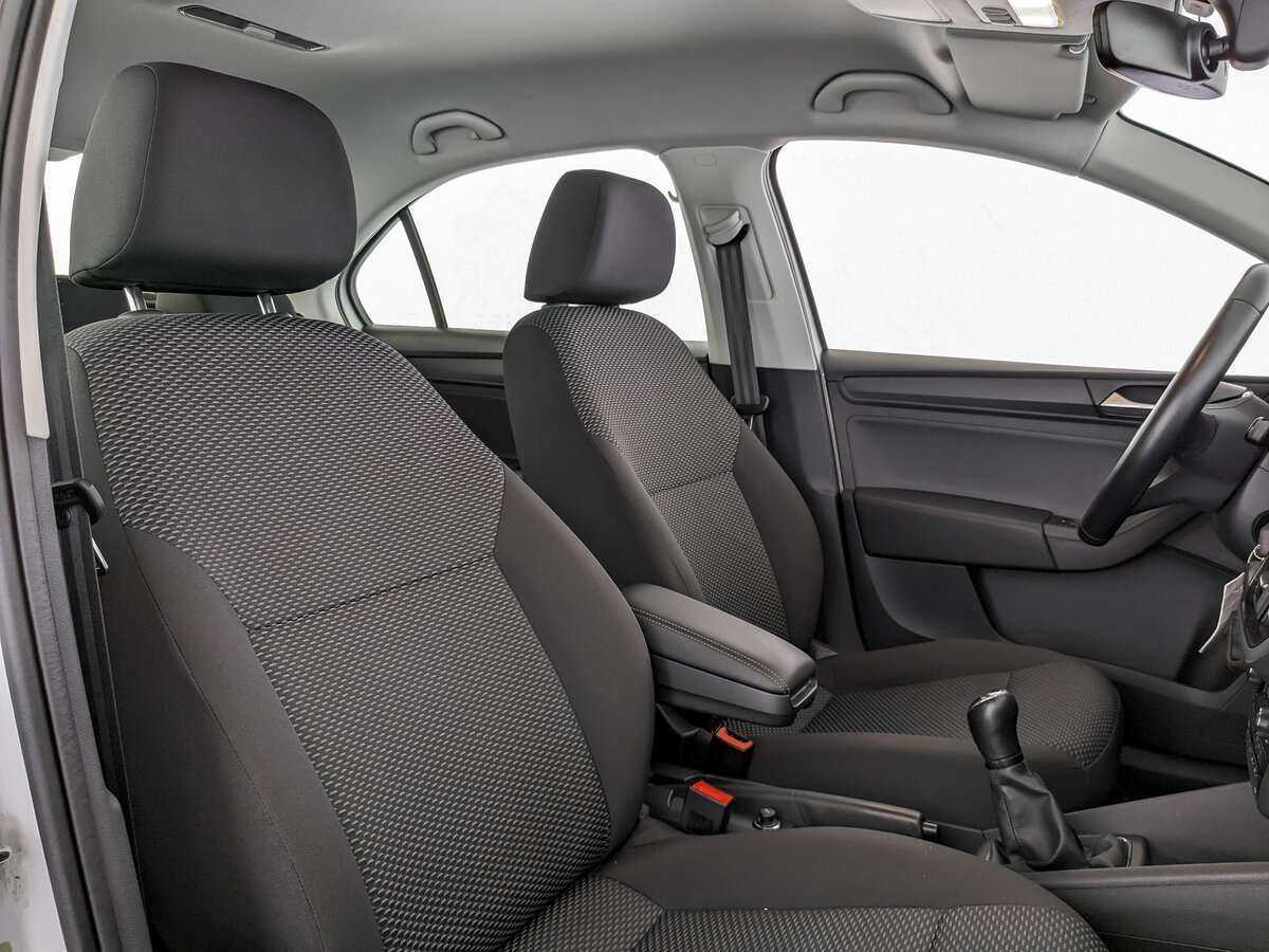 Купить Volkswagen Polo с пробегом. Фото: #21