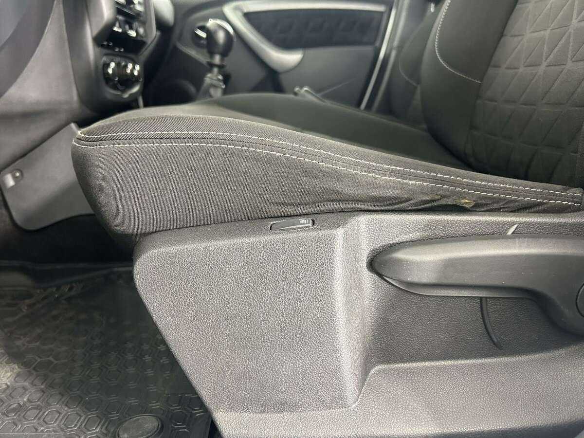 Купить Renault Duster с пробегом. Фото: #9