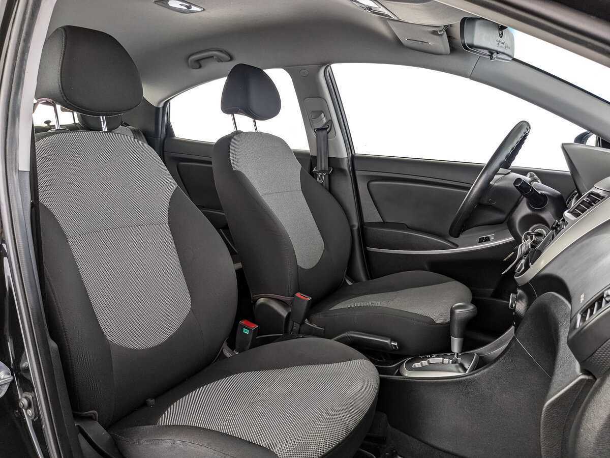 Купить Hyundai Solaris с пробегом. Фото: #19