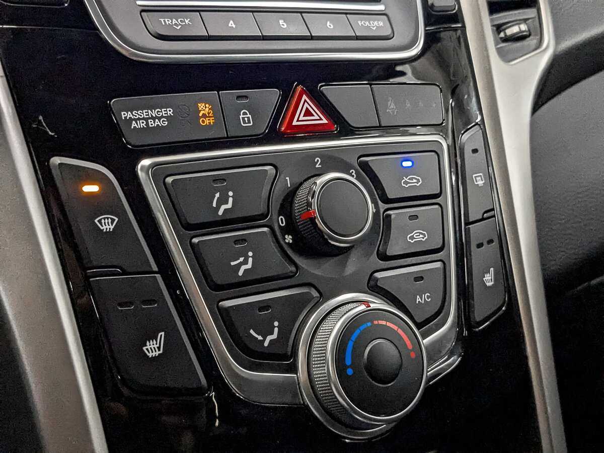 Купить Hyundai i30 с пробегом. Фото: #20