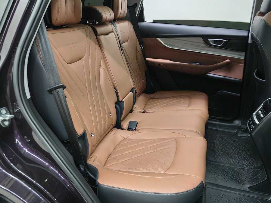 Купить Chery Tiggo 8 Pro Max с пробегом. Фото: #8