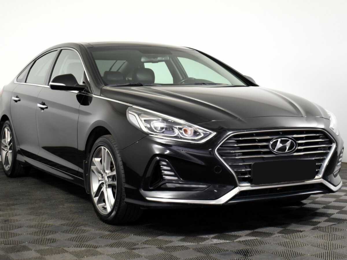 Купить Hyundai Sonata с пробегом. Фото: #2