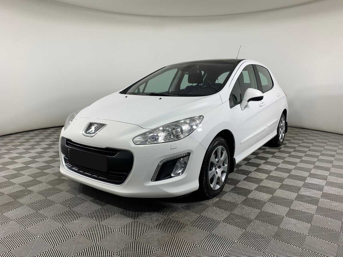 Купить Peugeot 308 с пробегом. Фото: #0