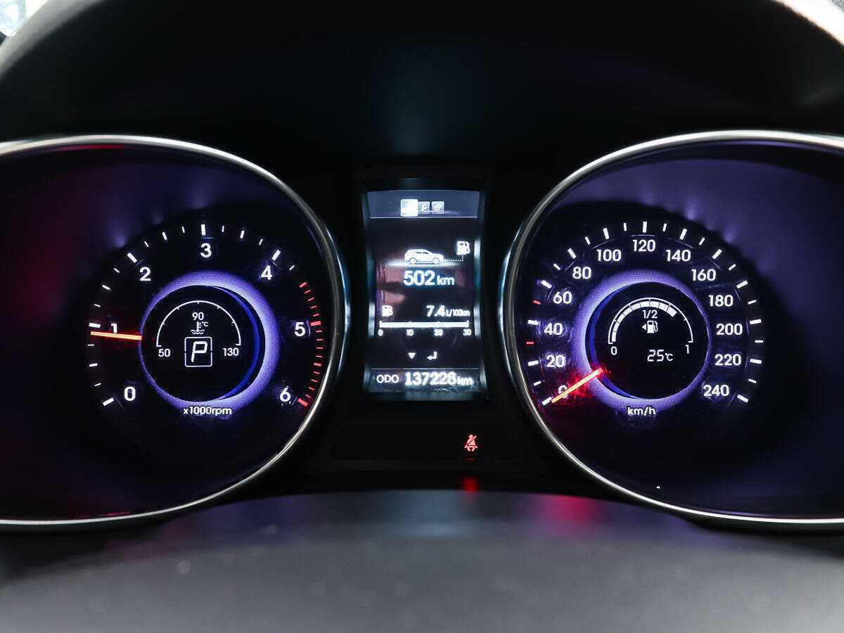 Купить Hyundai Santa Fe с пробегом. Фото: #13