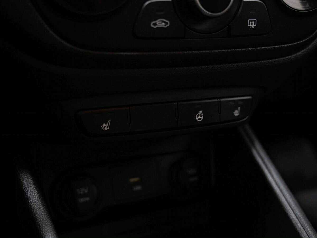 Купить Hyundai Solaris с пробегом. Фото: #20