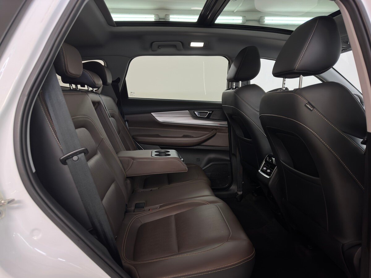 Купить Chery Tiggo 8 Pro с пробегом. Фото: #13