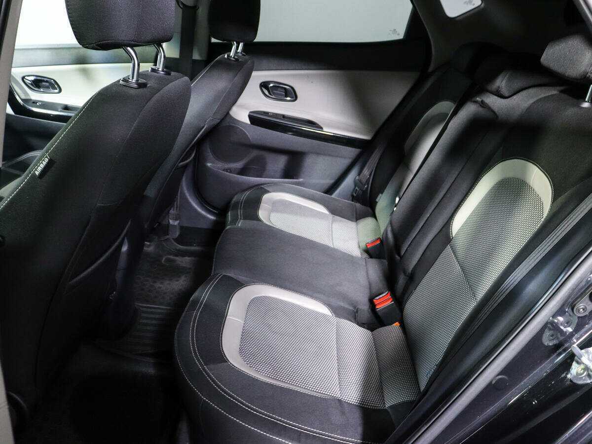Купить Kia Ceed с пробегом. Фото: #9