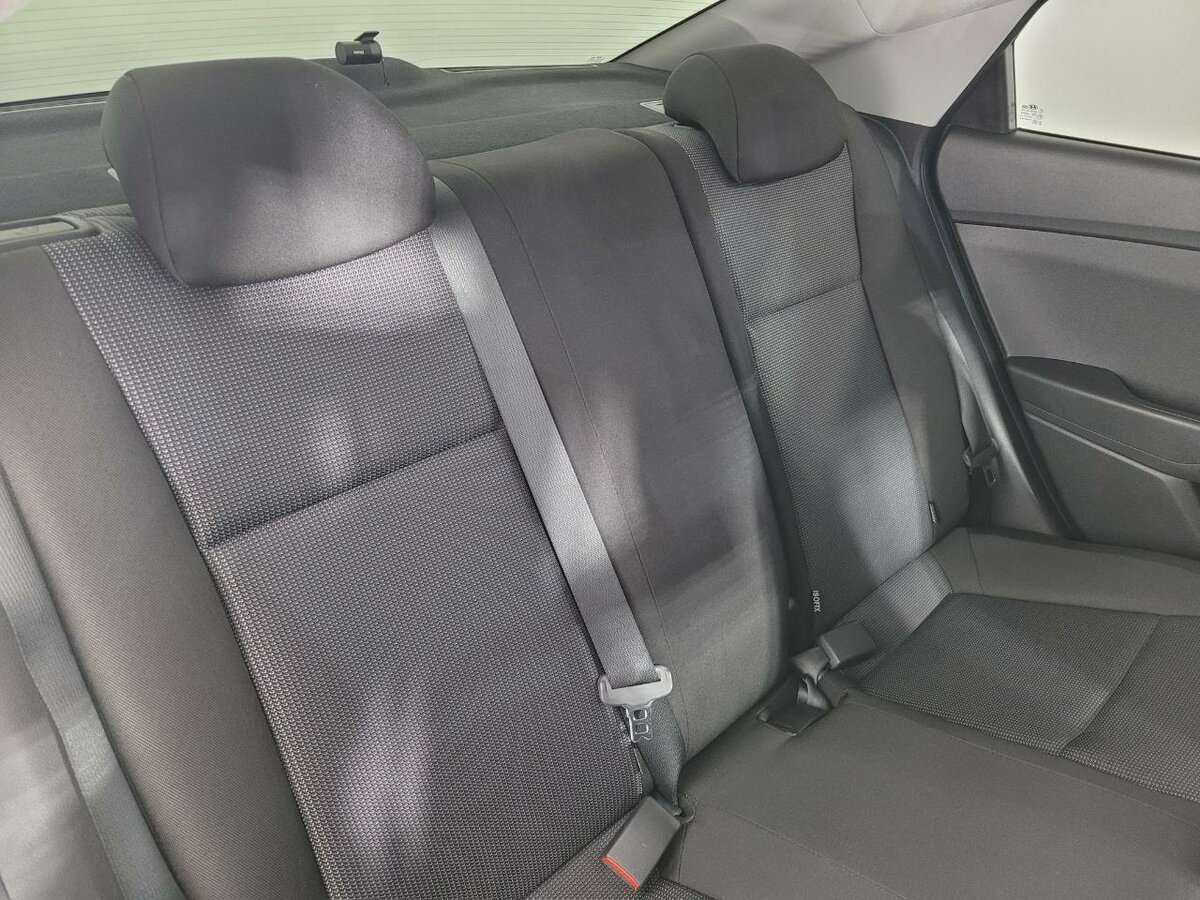 Купить Hyundai Solaris с пробегом. Фото: #14