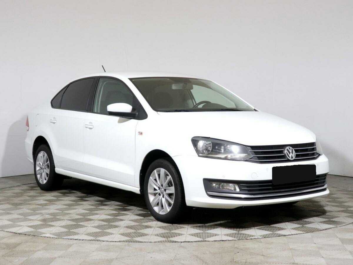 Купить Volkswagen Polo с пробегом. Фото: #2