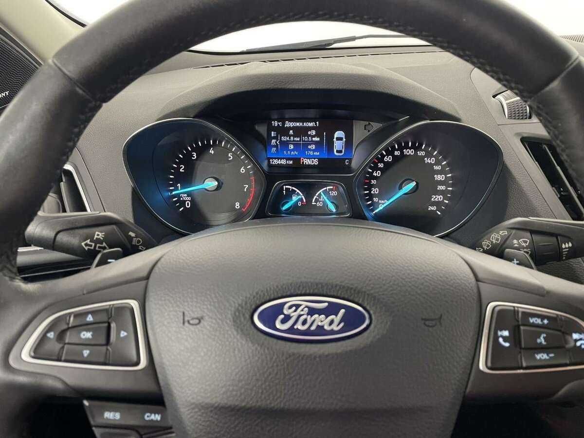 Купить Ford Kuga с пробегом. Фото: #8