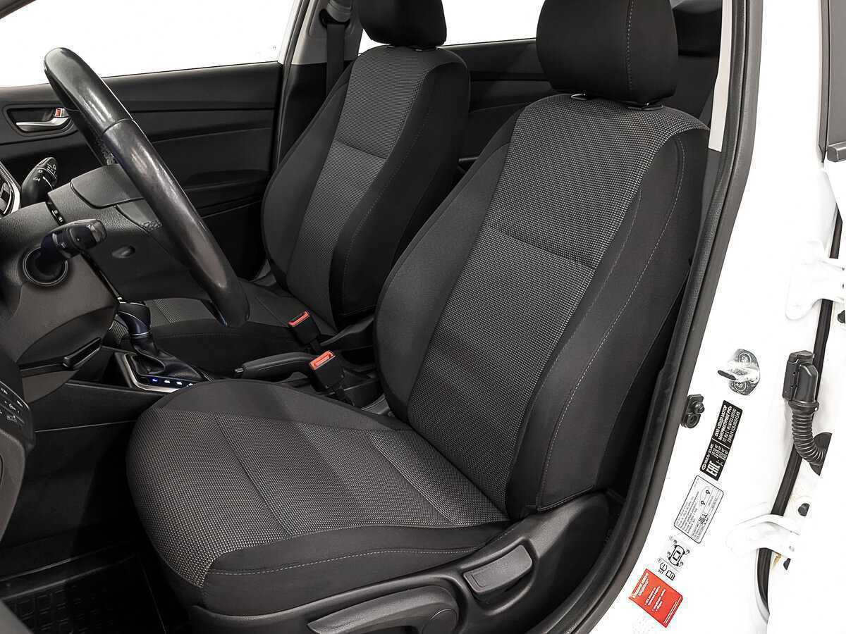 Купить Hyundai Solaris с пробегом. Фото: #19